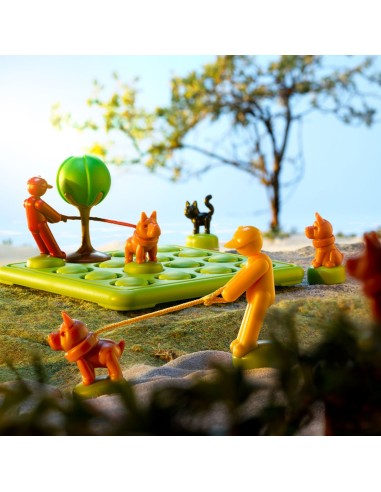 SmartGames Walk the Dog