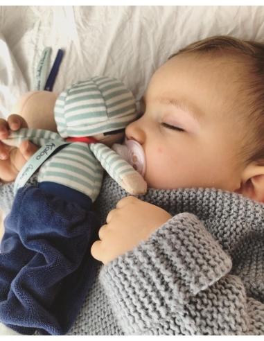 Kaloo Lutka platnena Lucas (25 cm)