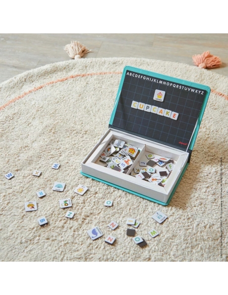 Janod Magnetna knjiga - Slova (engleska abeceda)