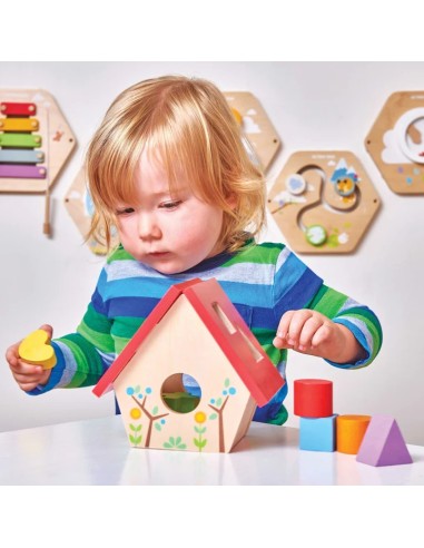 Le Toy Van Petilou Moja kućica za ptice za sortiranje oblika