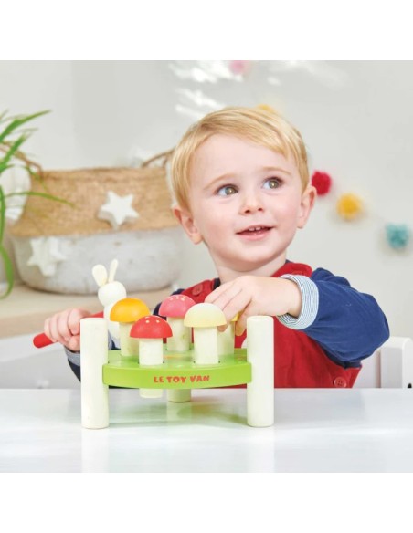 Le Toy Van Drvena igračka sa čekićem – Mr Mushroom