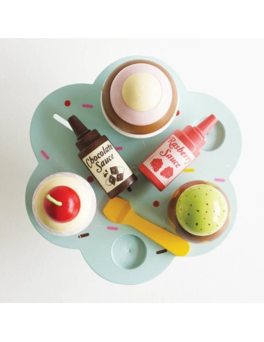 Le Toy Van Drveni stalak sa sladoledima – Honeybake