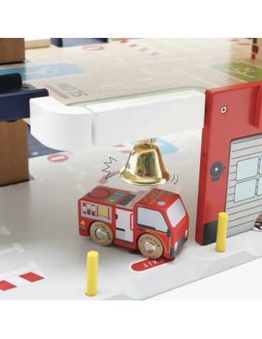 Le Toy Van Fire & Rescue Garage