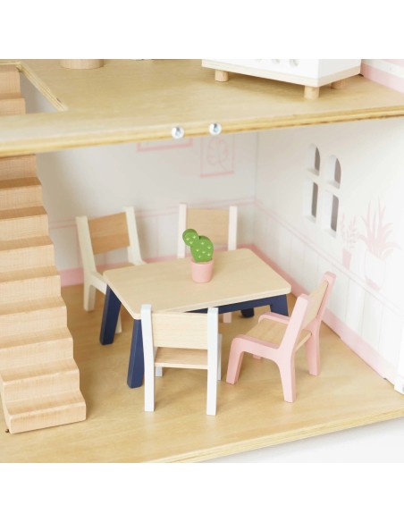 Le Toy Van Namještaj za kućice za lutke 2023 – osnovni set
